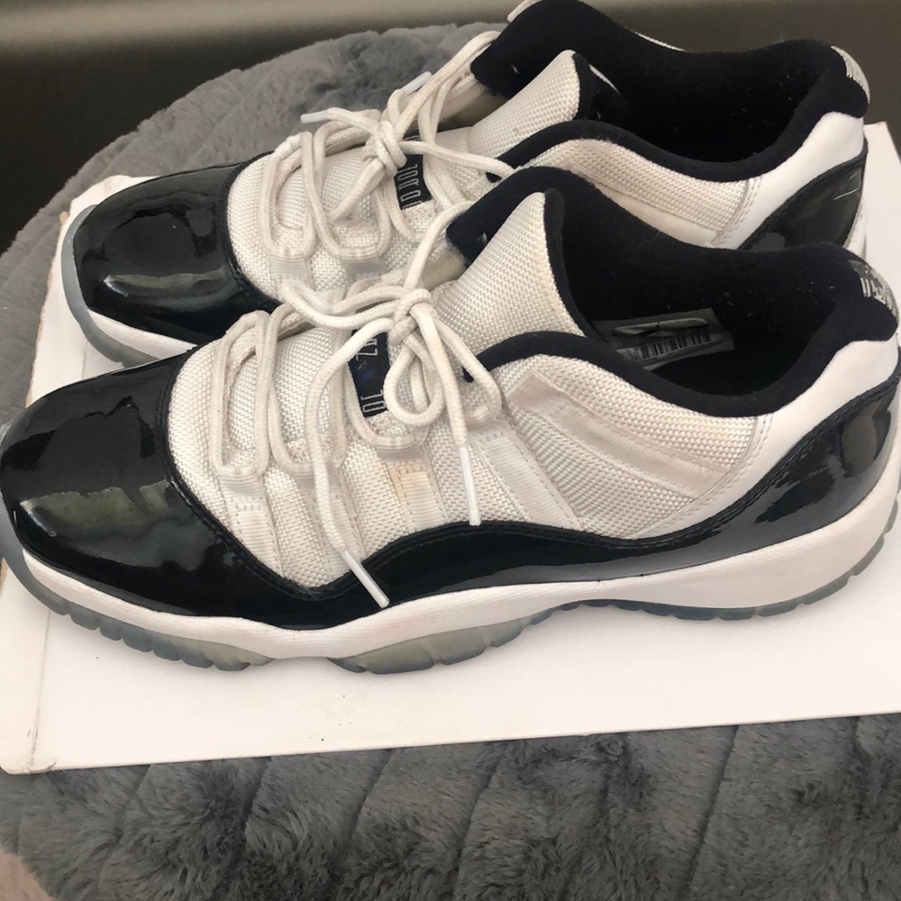 Jordan 11